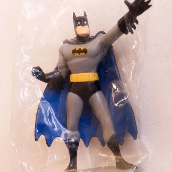 VINTAGE DC Comics Batman & Batmobile Cake Topper Set NIP 2006-07 - Picture 7 of 12